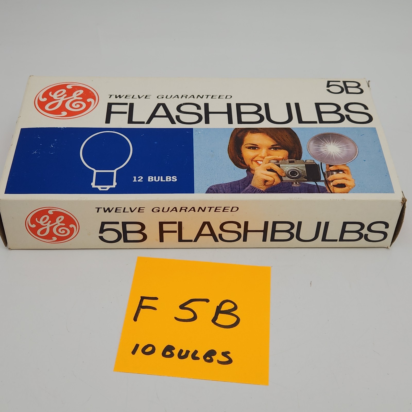 Vtg General Electric GE 5B Camera Flashbulbs 1 Box Of 10 Bulbs (F5B)