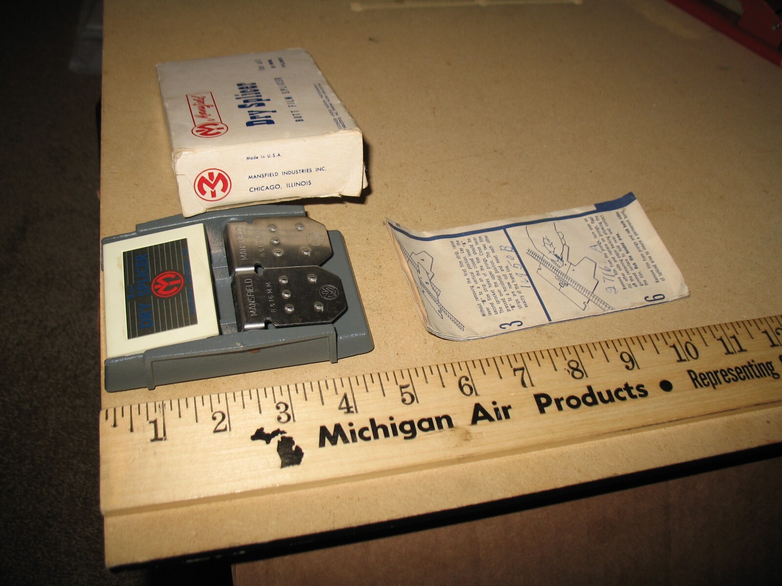 VTG MANSFIELD DRY SPLICER BUTT FILM SPLICER FOR ALL 8mm FILMS LIGHTLY USED