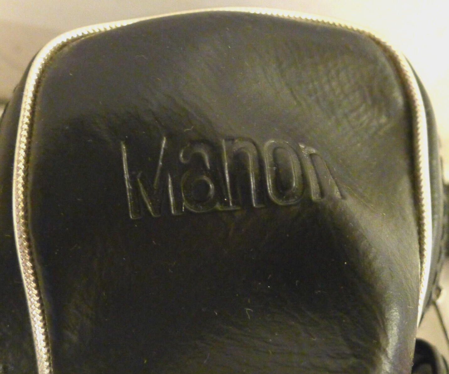 Manon Compact Telescopic Tripod w/Elevator Hand Crank +Original Case -Japan