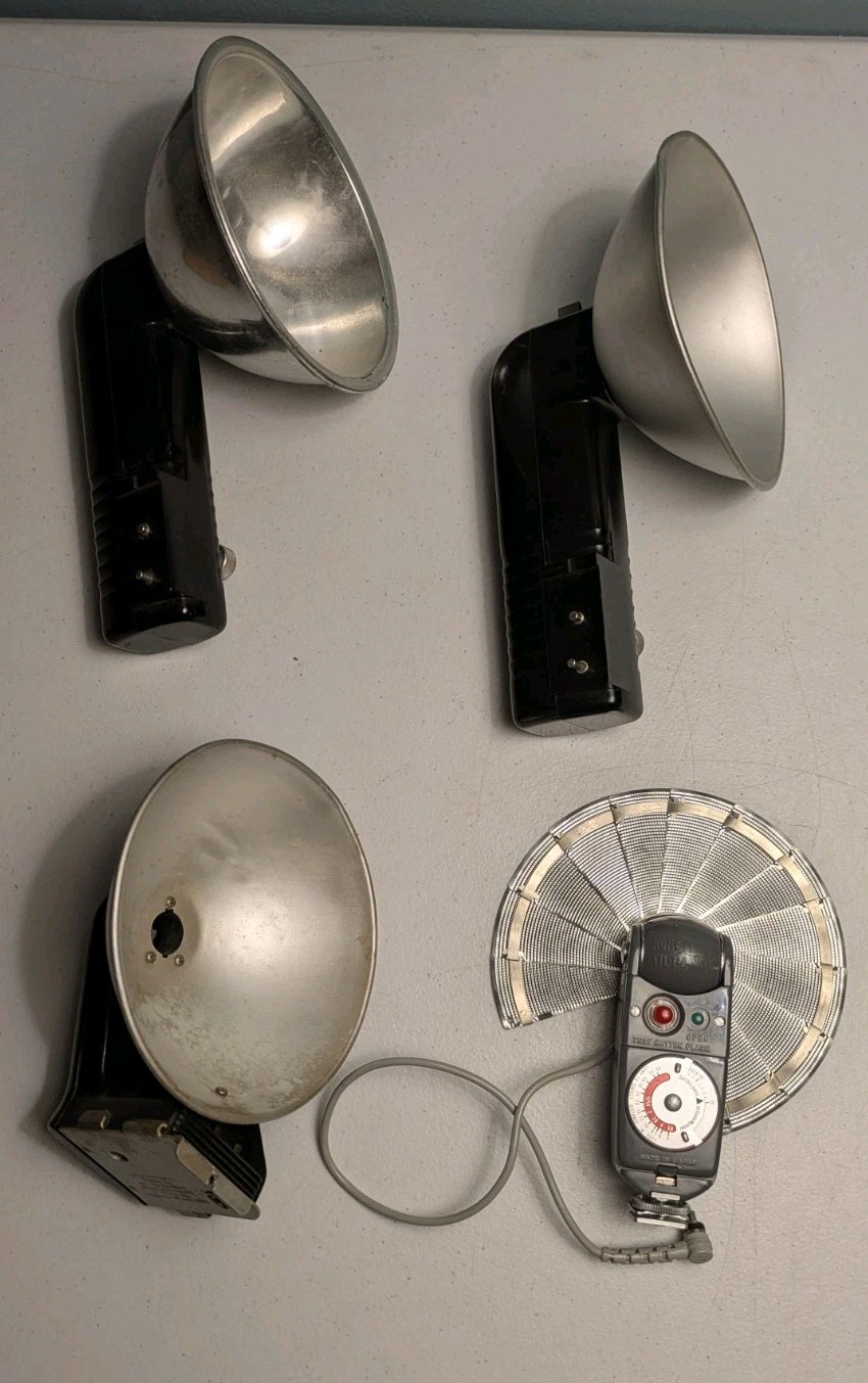 Lot Of 4 Vintage Camera Flash Holders Honeywell Tilt A Mite Kodak Kodalite JK