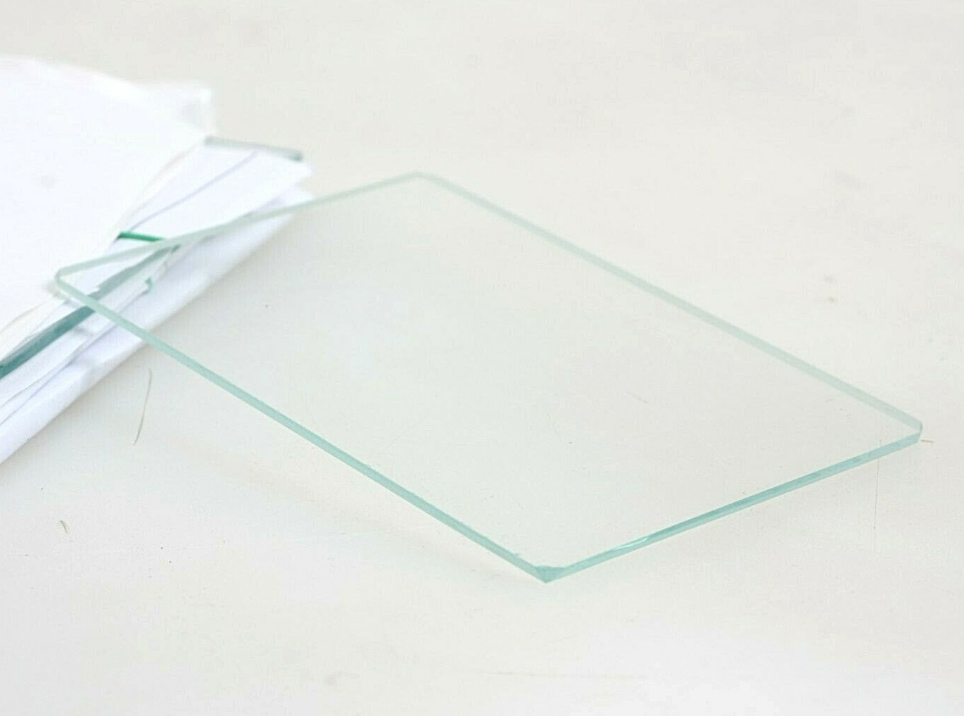 2 5/8 X 3 5/8″ Camera Glass w Frosted Center