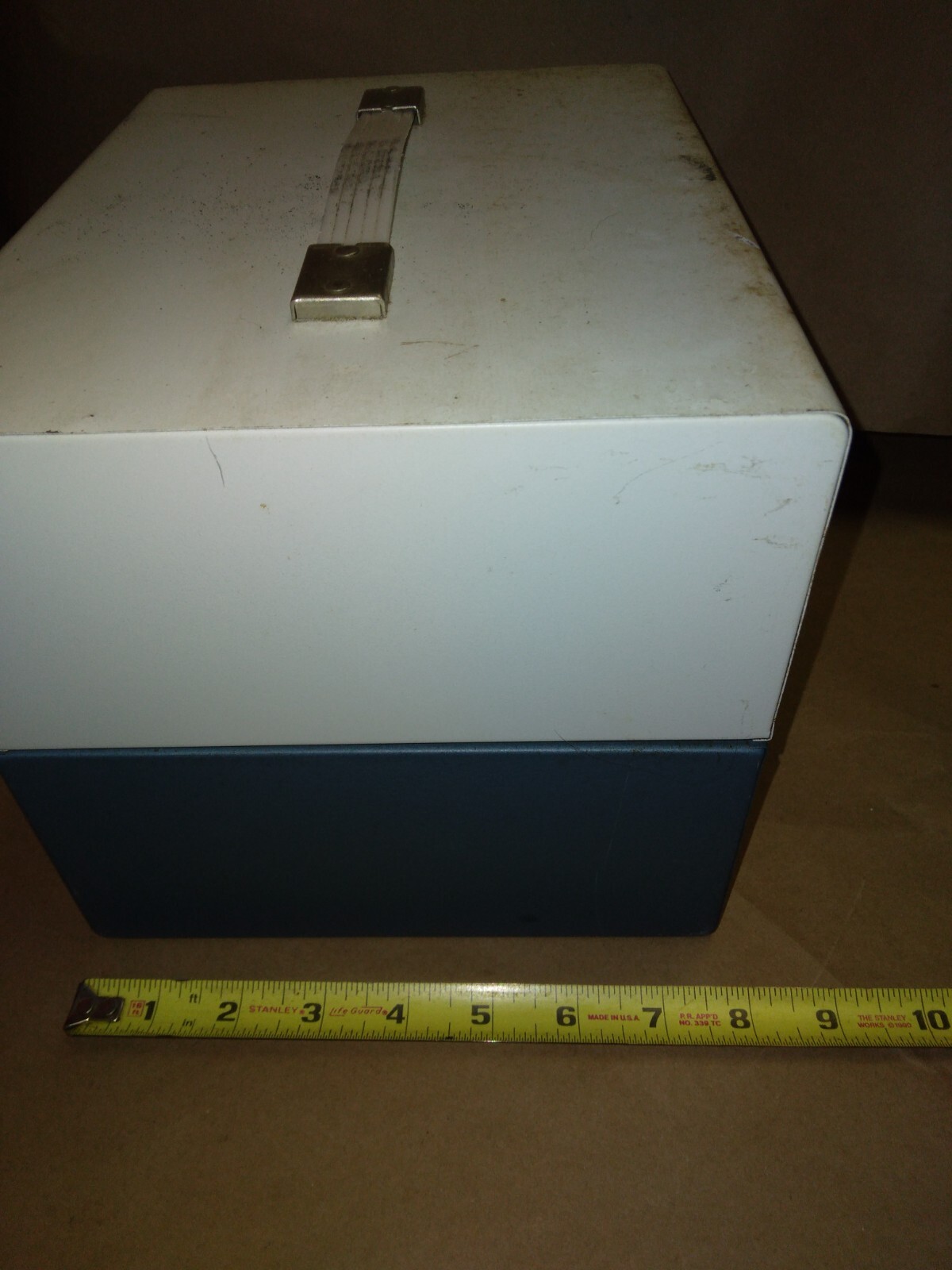 Vintage 8 mm Film Reel Chest & Reels in Metal Cases Smith Victor storage box vtg