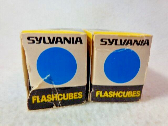 Vintage NOS Sylvania Blue Dot Flashcubes – 24 Flashes, 2 Boxes