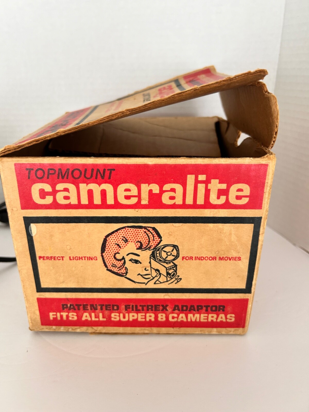 Acme-Lite Super 8 Cameralite w/Universal Mount Cameras Original Box BLINDING