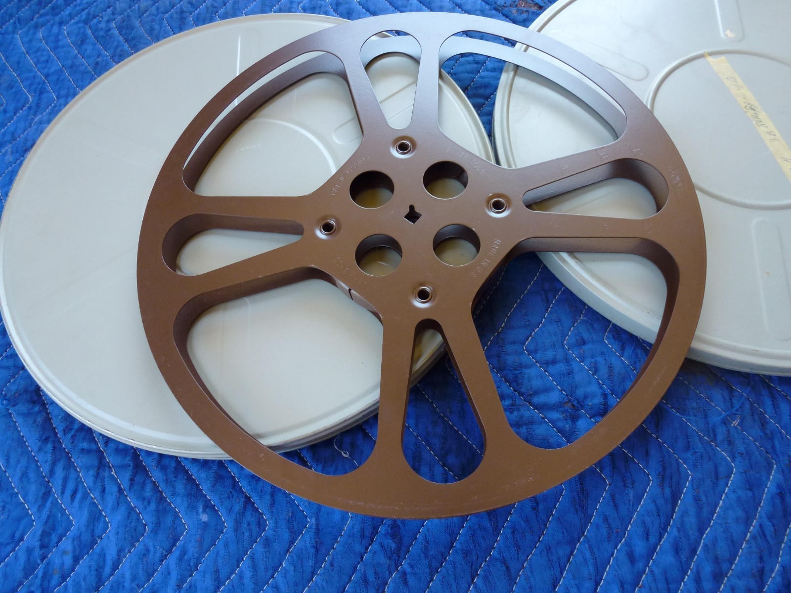 Vintage Goldberg Bros. 16mm 1600’ Metal Take Up Reel 13.75” Diam. W/ Case