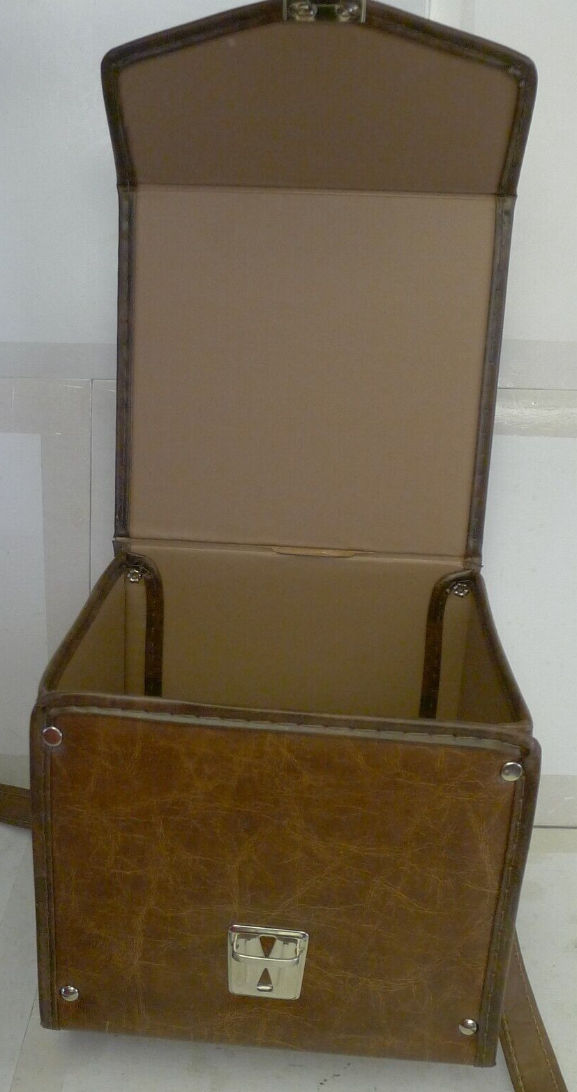 Camera Compartment Case for Polaroid BOX Style SX-70 Camera & Accessories 1910