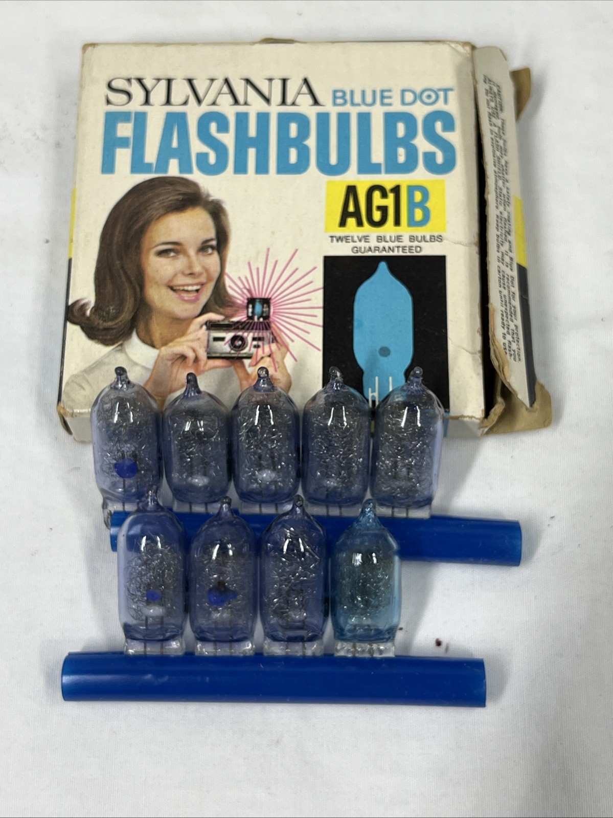 Sylvania Flashbulbs Blue Dot Box Of 7 Clear Bulbs & Box of 9 AG1B Blue Bulbs