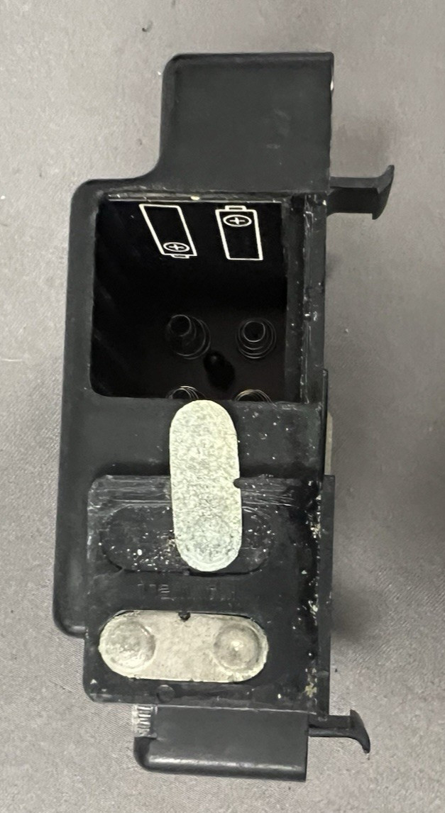 K-Mart Focal S-70 electronic Flash for Polaroid Land Cameras for parts or repair