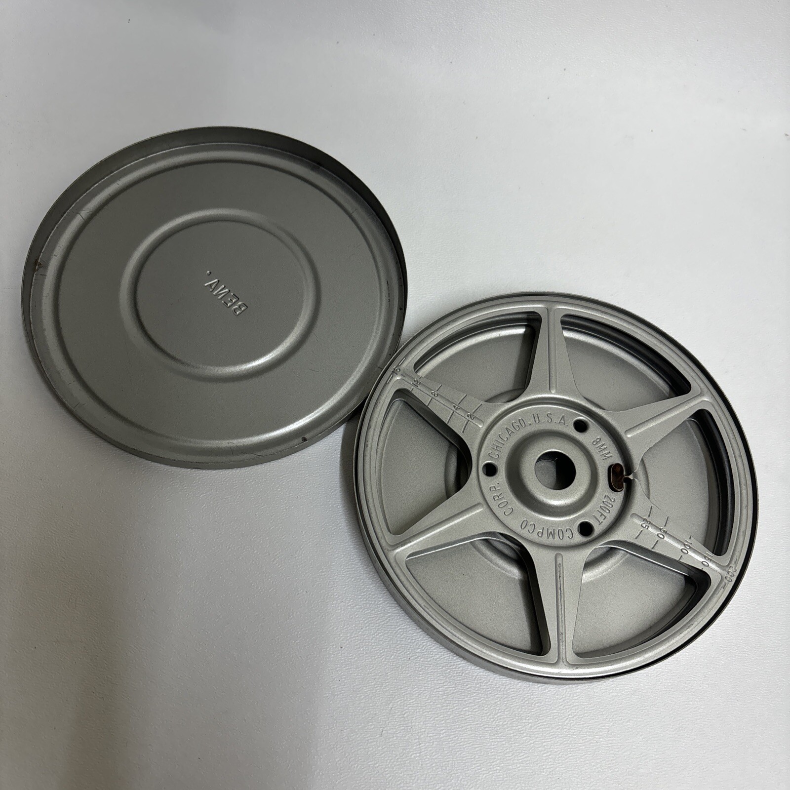 Lot Of 2 – 5″ 8mm Film Reels & Tin Cans – Comp Co & Unbranded Metal