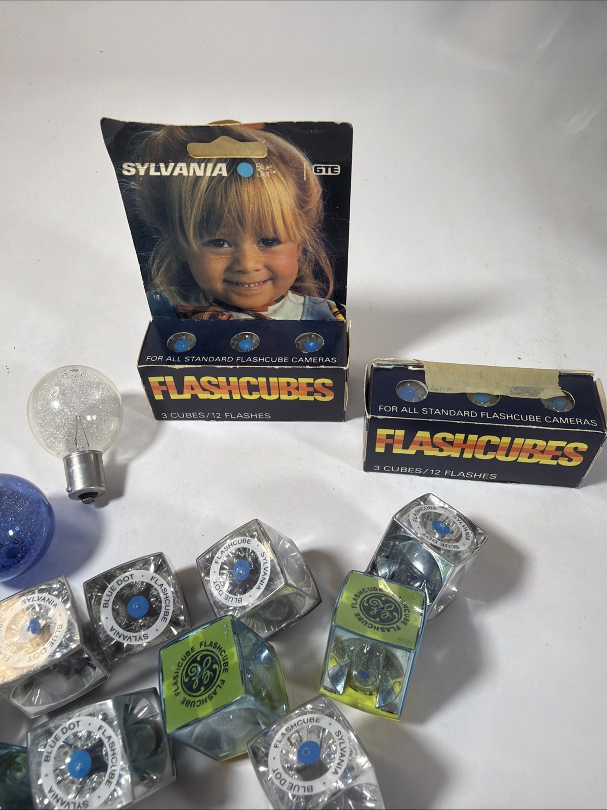 Vtg Sylvania Flash Cubes Blue Dot Pack of 3 -12 Flashes New Sealed 2 Box & Extra