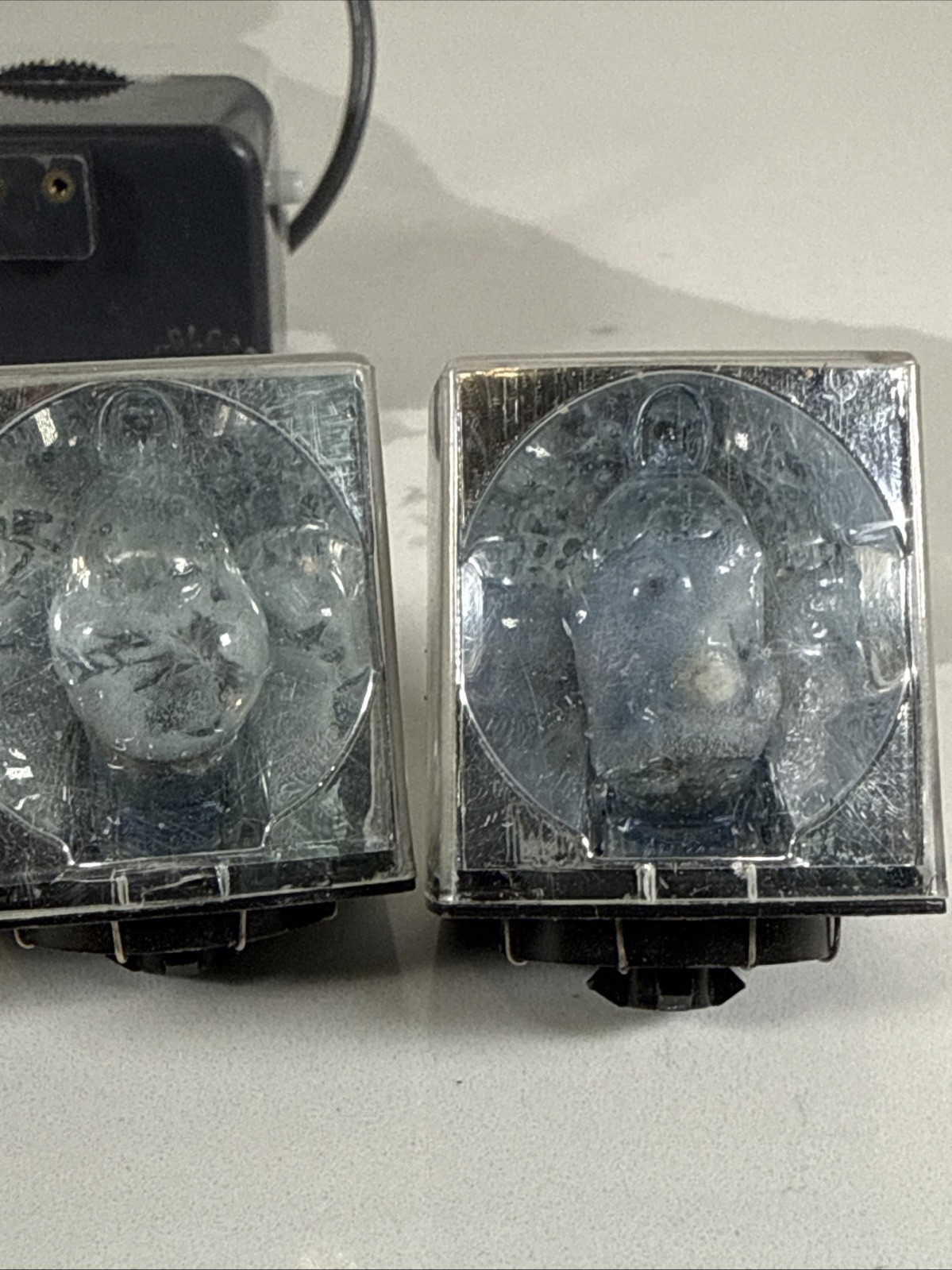 GE Flash Cube And 3 Sylvania Blue Dot Cubes And Holder* Untested*