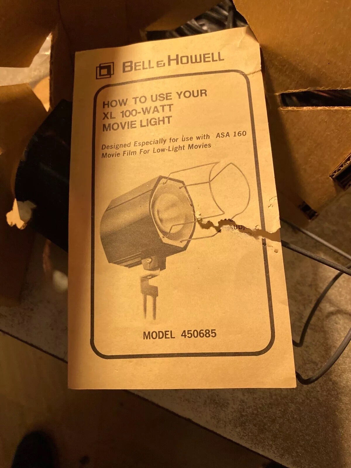Bell & Howell Lamp BDK 450685 100 Watts 120 Volts 60HZ ASA 160 Low Light 1950’s
