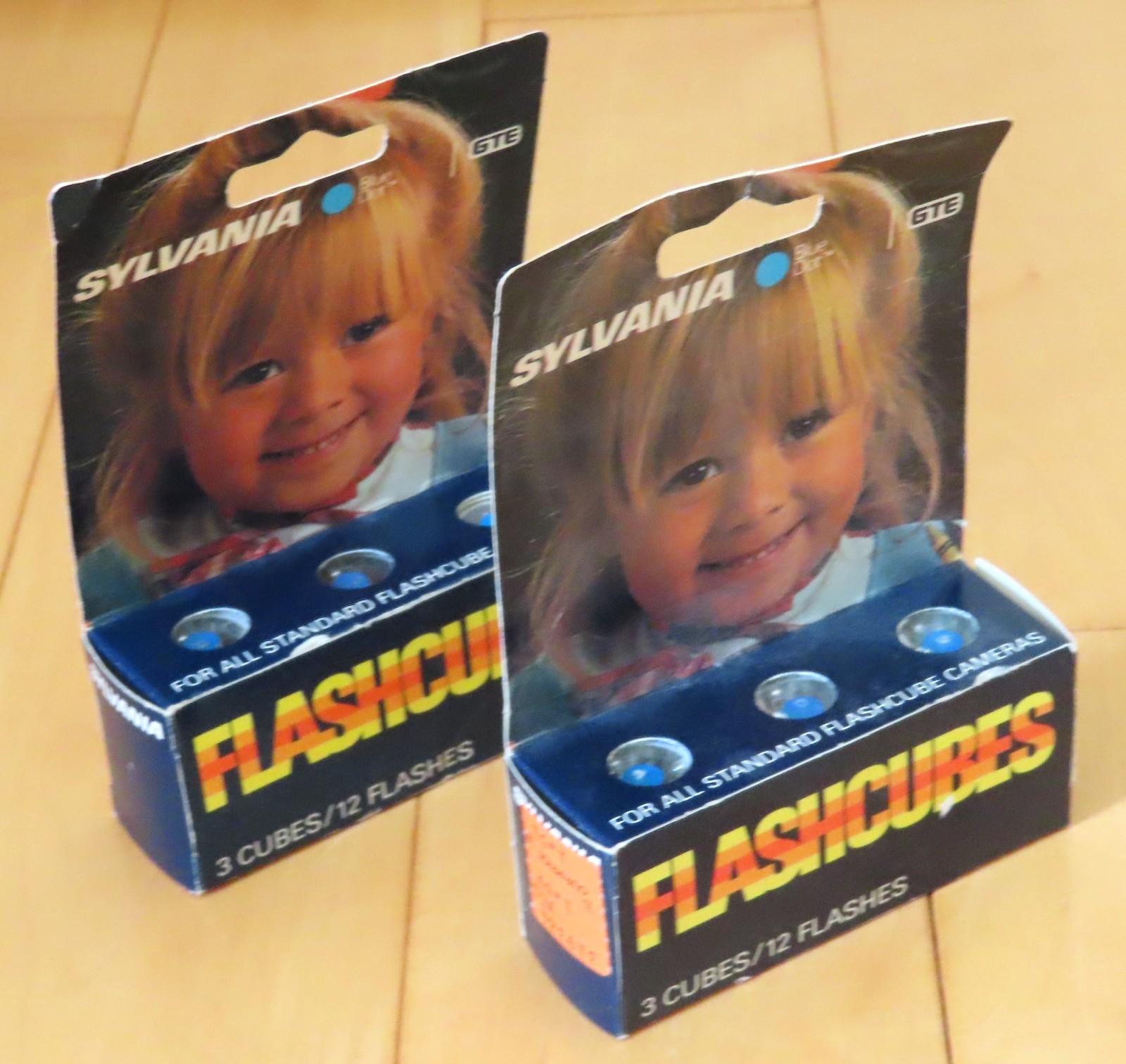 2 Boxes of 3 VTG Sylvania Blue Dot Flash Cubes (Total of 6)