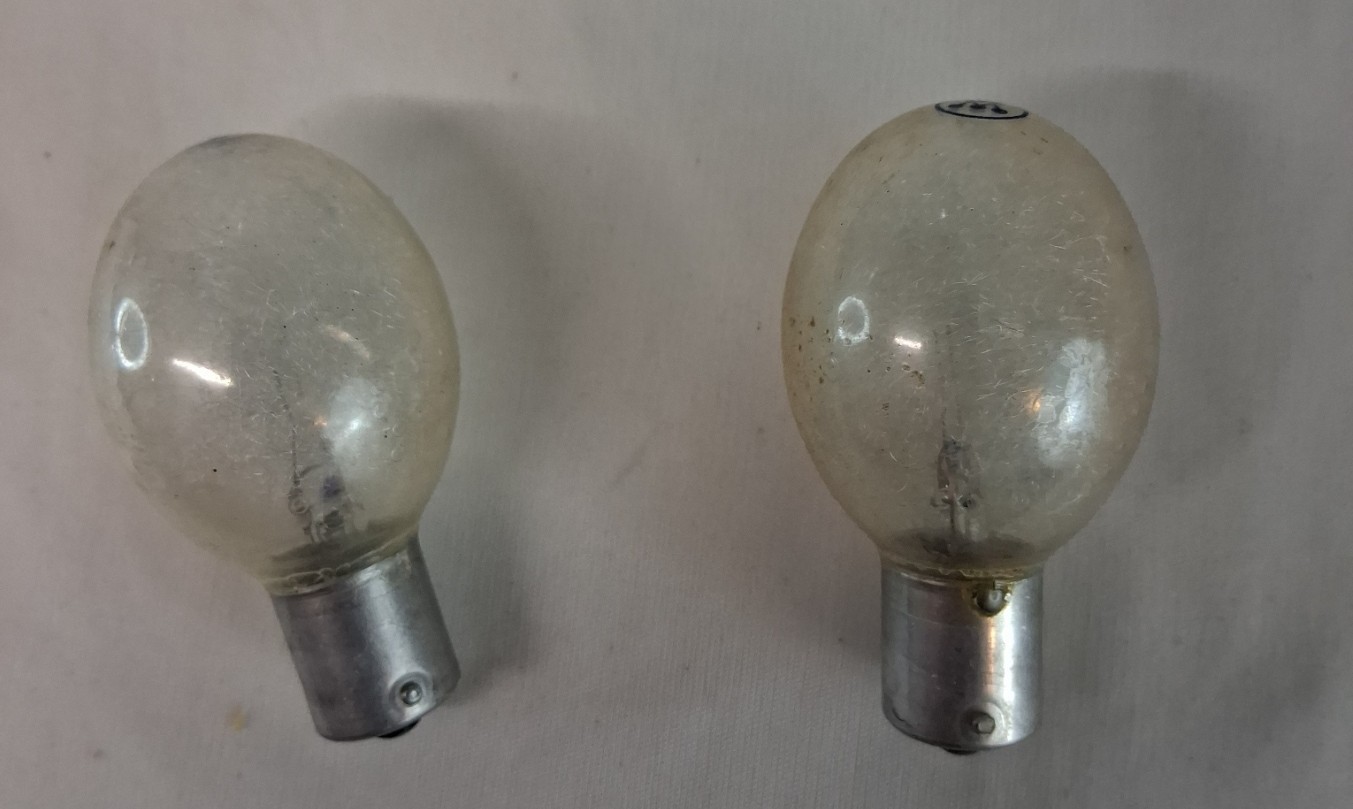 VTG Lot of Camera Flashbulbs Flashcubes Reflectors Manuals 1950s-1970s AS IS