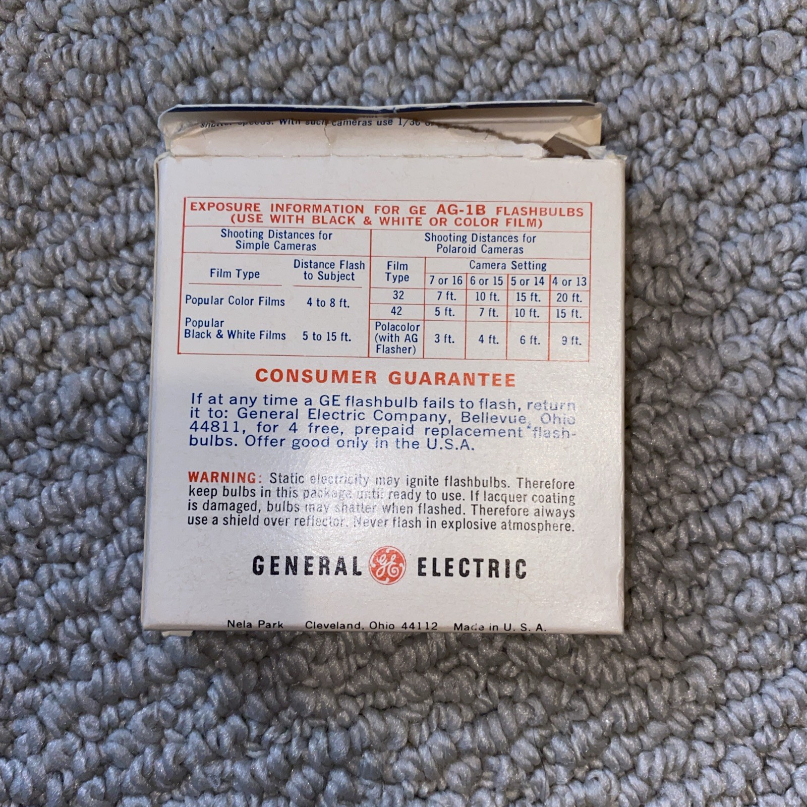 EX++ GE Flashbulbs AG-1B 12 Pack Made In USA Photography Blue NOS analog flash