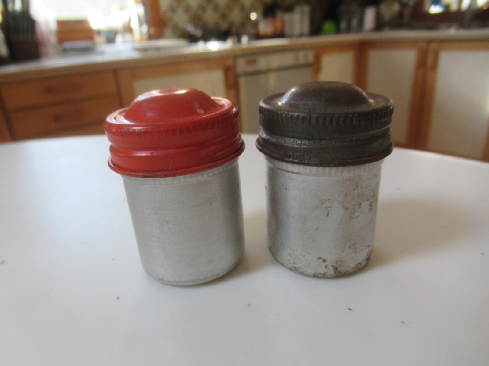 Lot of 2 Vintage Unbranded Camera Film Metal Canisters – Gray Top and Orange Top