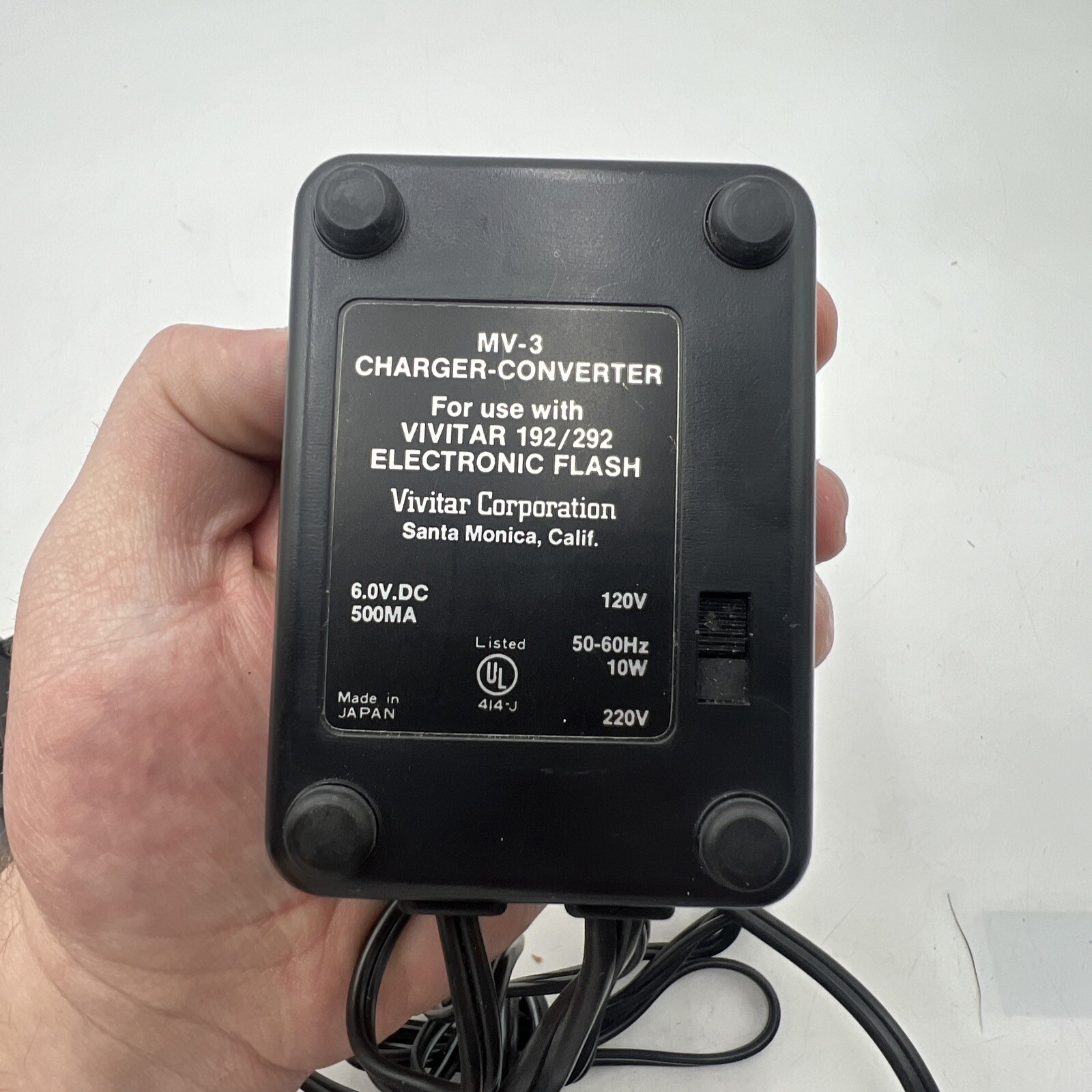 VIVITAR AUTO THYRISTOR 292 CAMERA FLASH W/ MV-3 CHARGER CONVERTER + NC-2