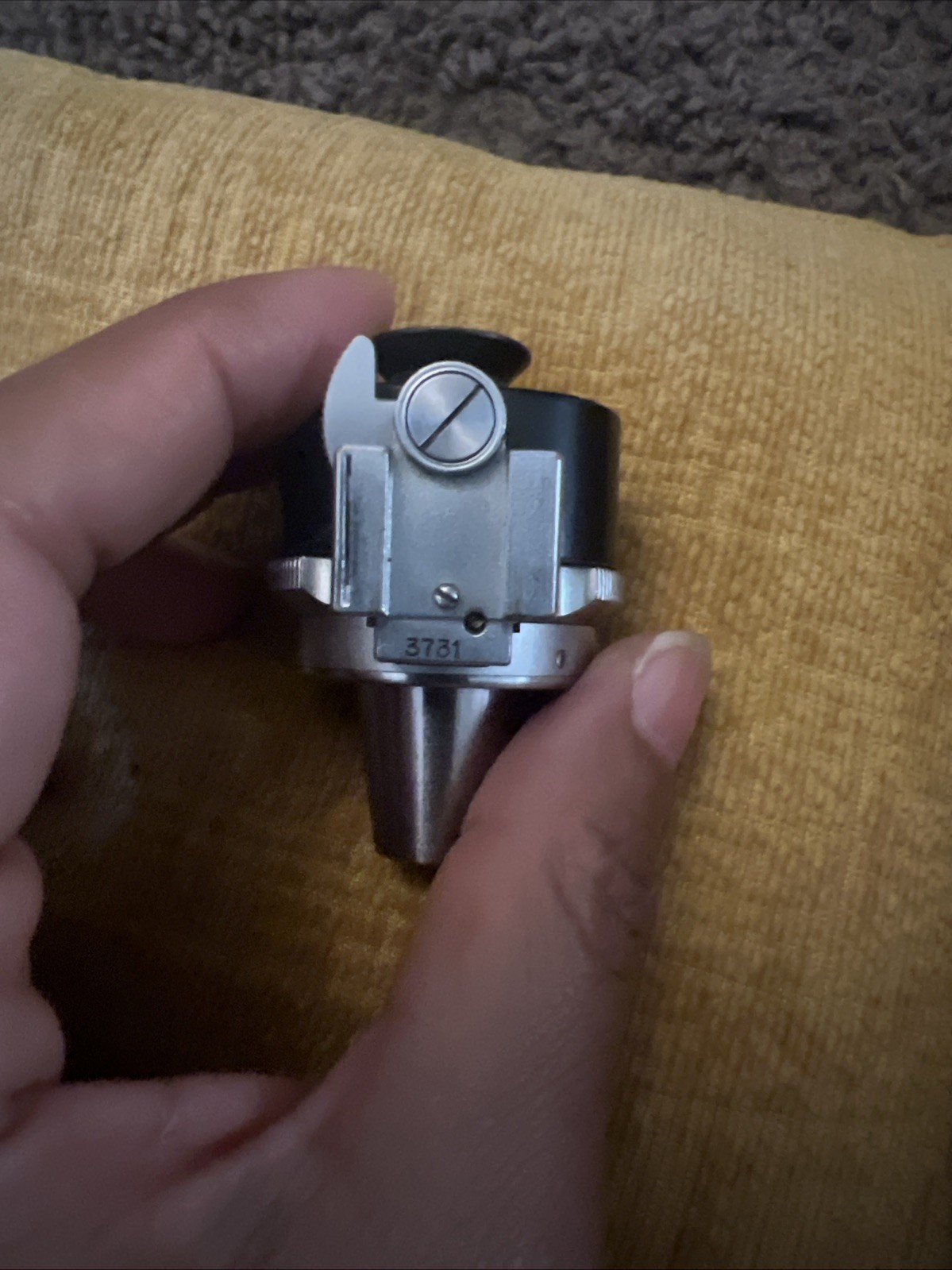 E. LEITZ WETZLAR BLACK UNIVERSAL VIEW FINDER for LEICA RANGEFINDER?