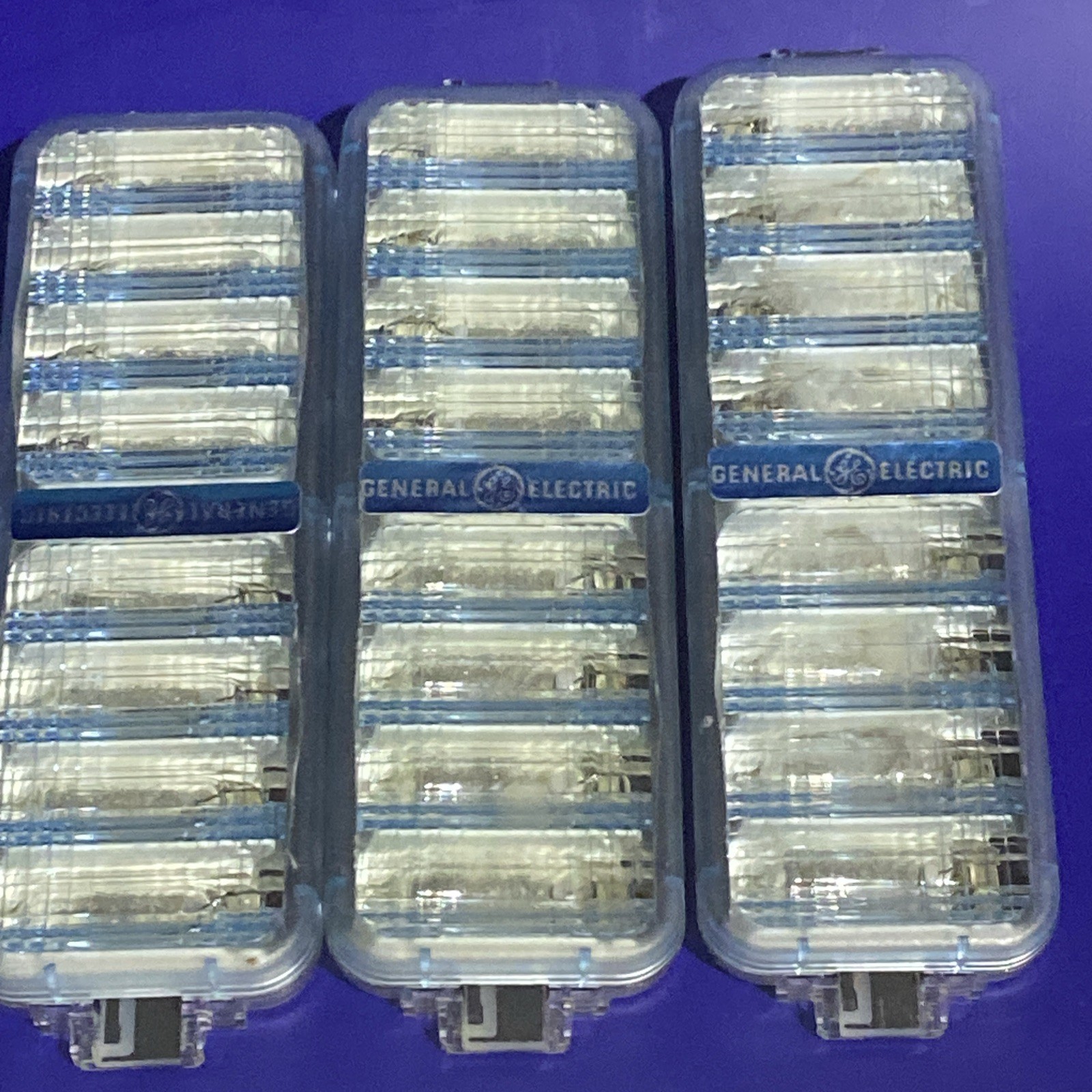 Set of 3 Vintage General Electric Flip Flash II Flash Bars. E66