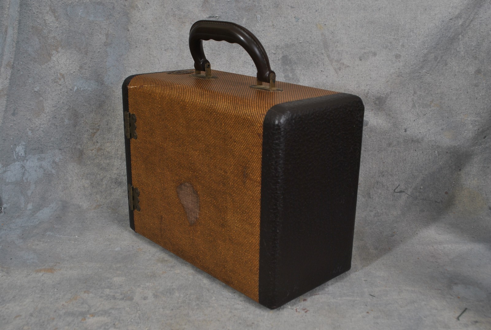 Barnett & Jaffe of Philadelphia Portable Baja Slide Case That Holds 300 Slides