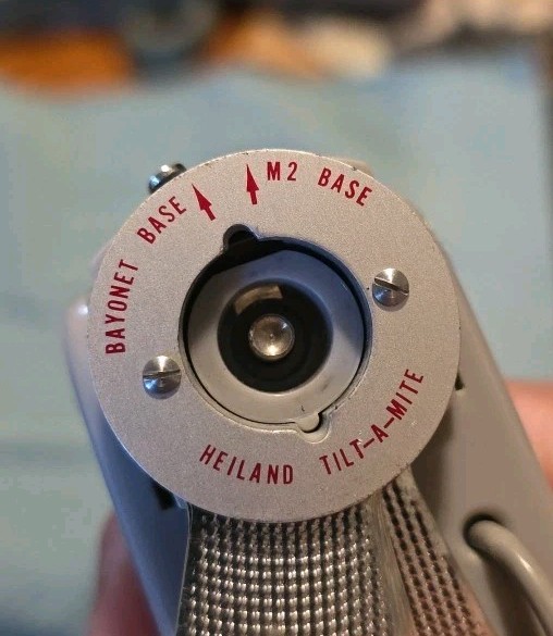 Vintage Camera Heiland Tilt-A-Mite Flash Unit Bayonet/M2 Base