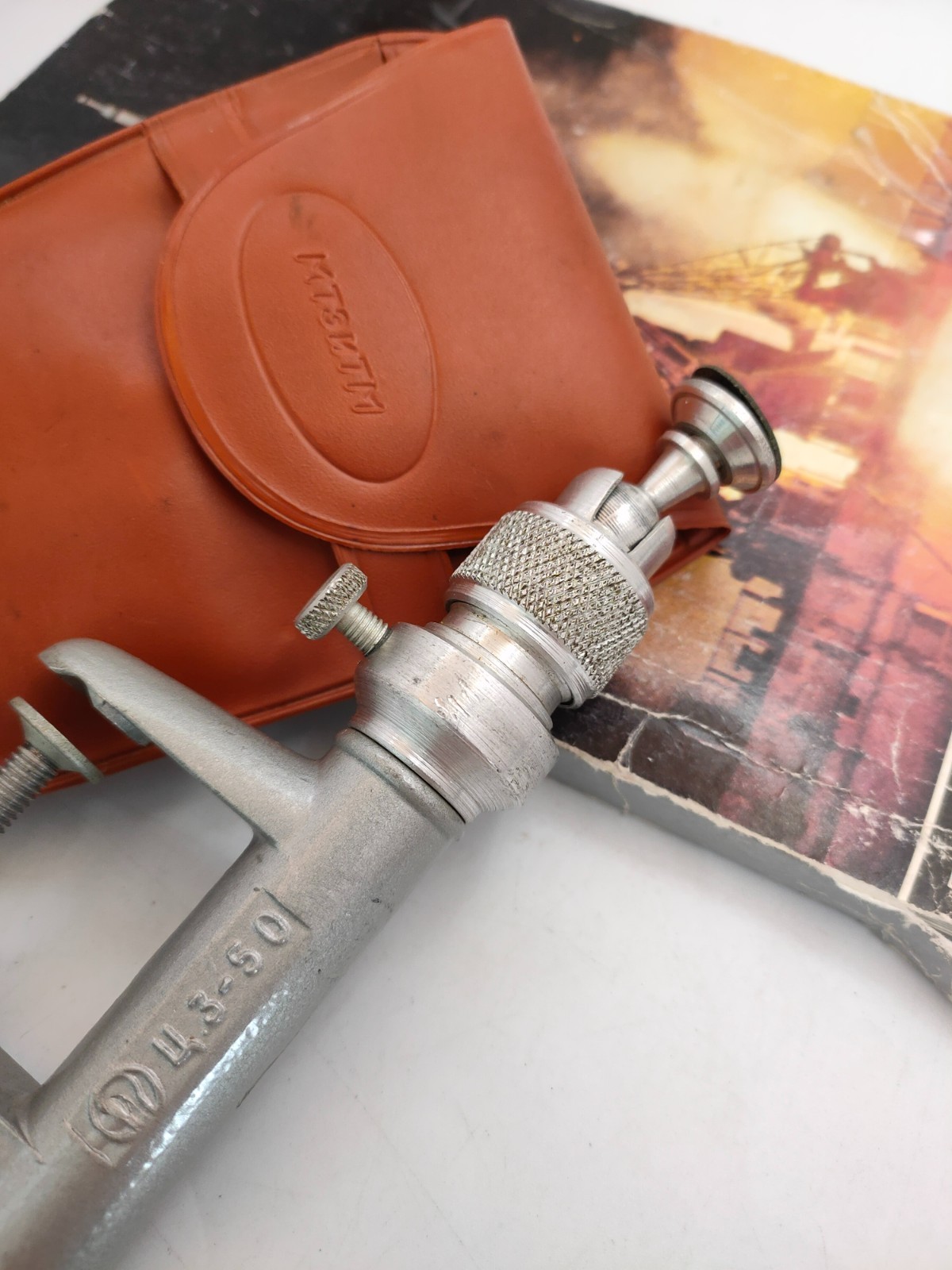 Universal photo tripod with original case 1960е mount