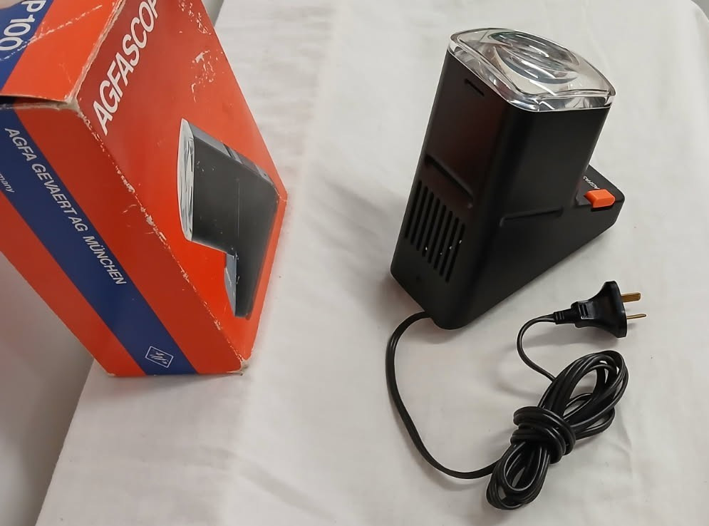 AGFASCOP 100 – SLIDE VIEWER – MADE IN GERMANY