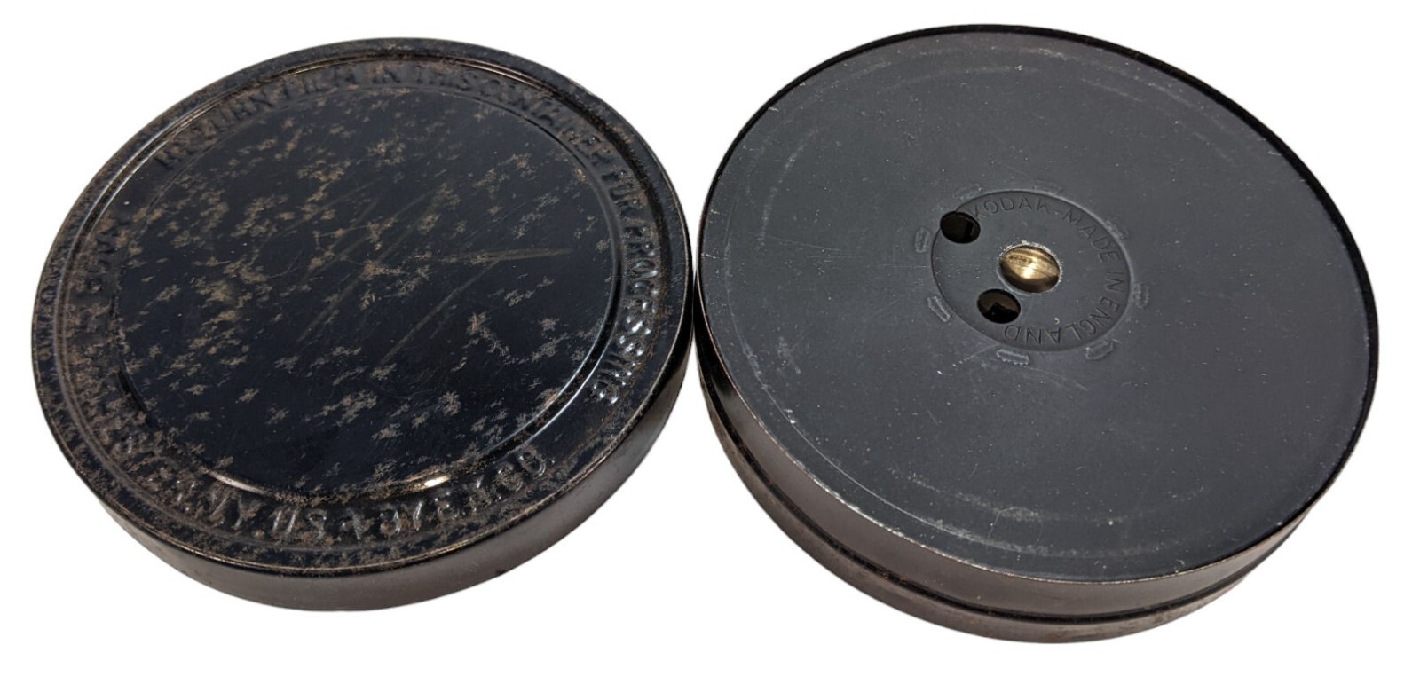 METAL KODAK 16MM CINE CAMERA 100 FT CAMERA TAKE-UP SPOOL + CAN