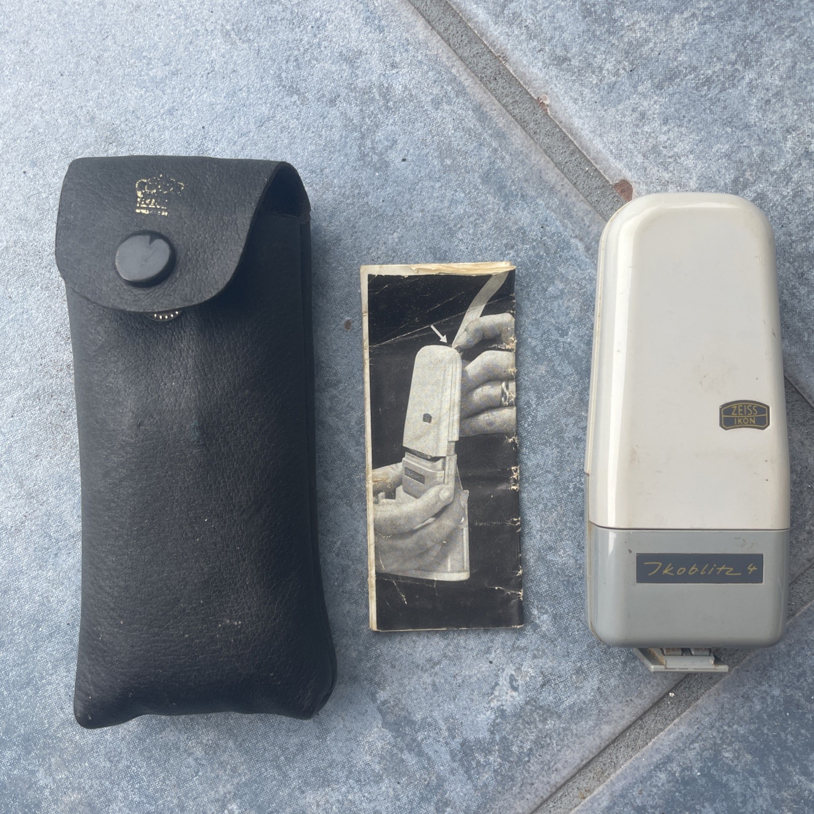 Zeiss Ikon Ikoblitz 4 Echoblitz Bounce Flash Made in Germany – Vintage – WORKS