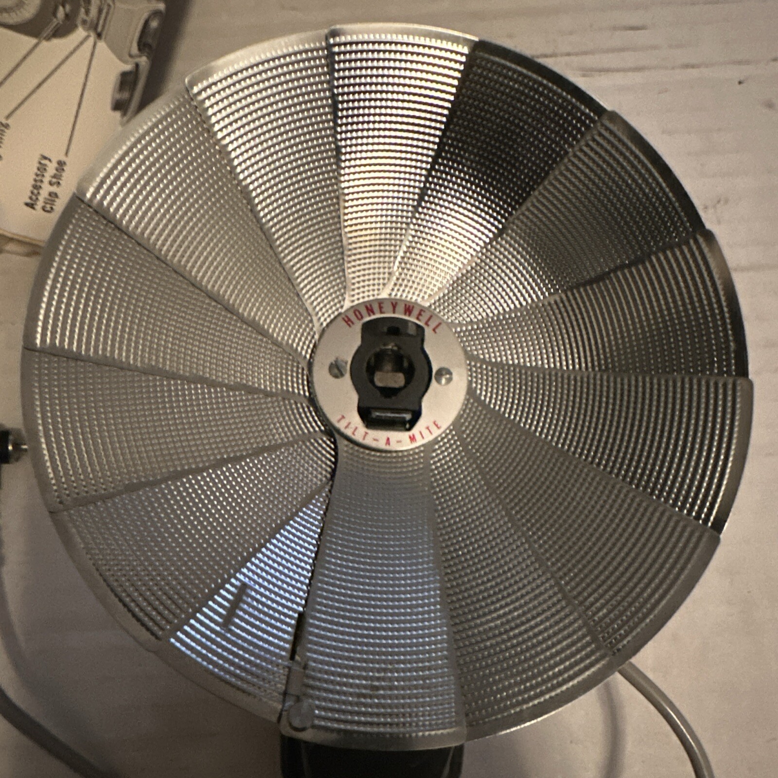 Vintage Honeywell Tilt-A-Mite Camera Flash Unit Fan Style made in Japan