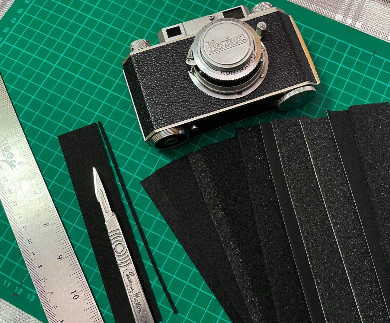 1mm Light Seal Felt – 210 x 150mm Self-Adhesive for ALL Film Camera Formats