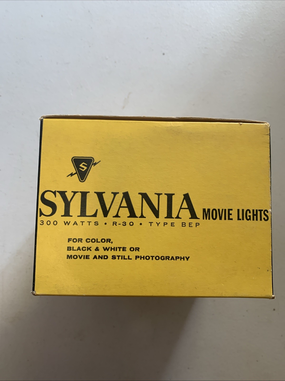 Sylvania Movie Lights 300 Watts R-30 Movie And Photography 2 Pack Vintage 1970s
