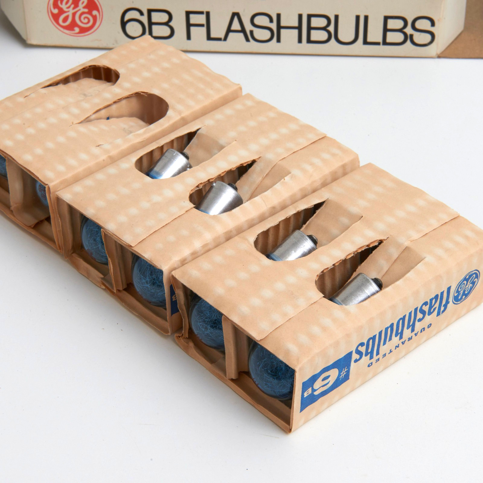 Vintage General Electric GE 5B Blue Camera Flash Bulbs 10 Bulbs – New Old Stock