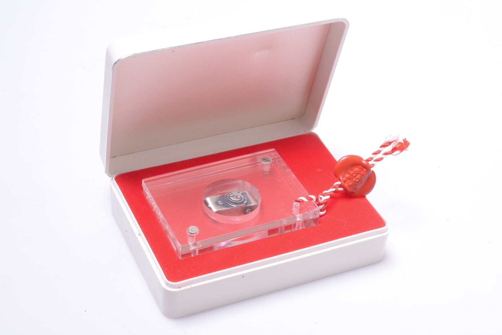 ✅ LEICA MAGAZINE UR-LEICA REAL 800 SILVER CHARM ‘DEGUSSA’ *ORIGINAL*
