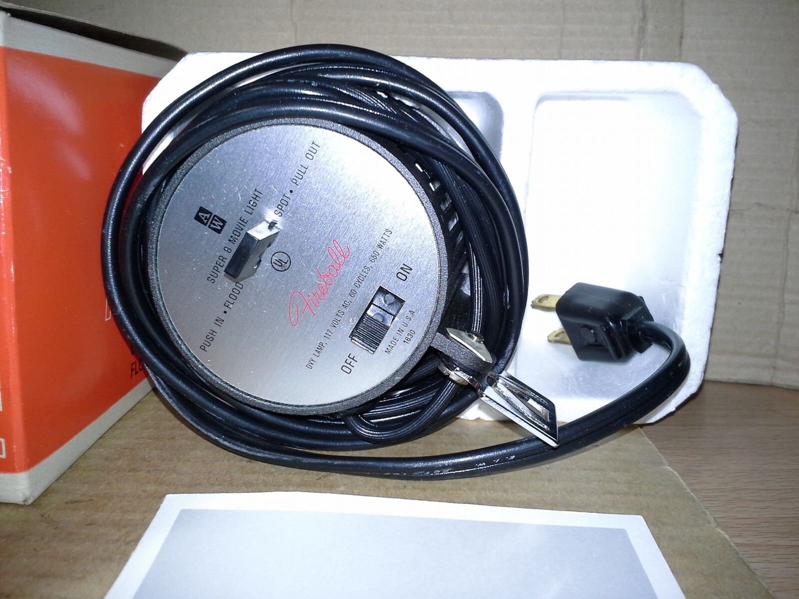 VTG Atlas Warner Fireball Super 8 650 Watt Quartz Lamp Movie Light Working, VGC