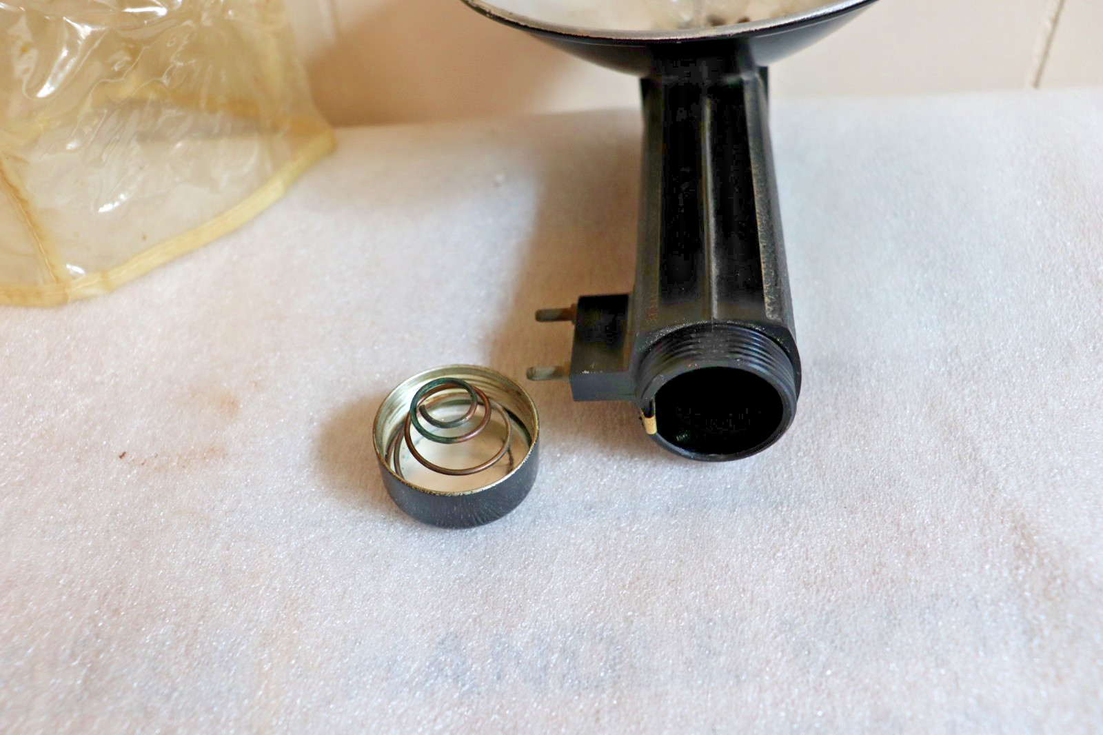 Vintage Argus Flash Bulb Unit For Camera – No Battery – Untested