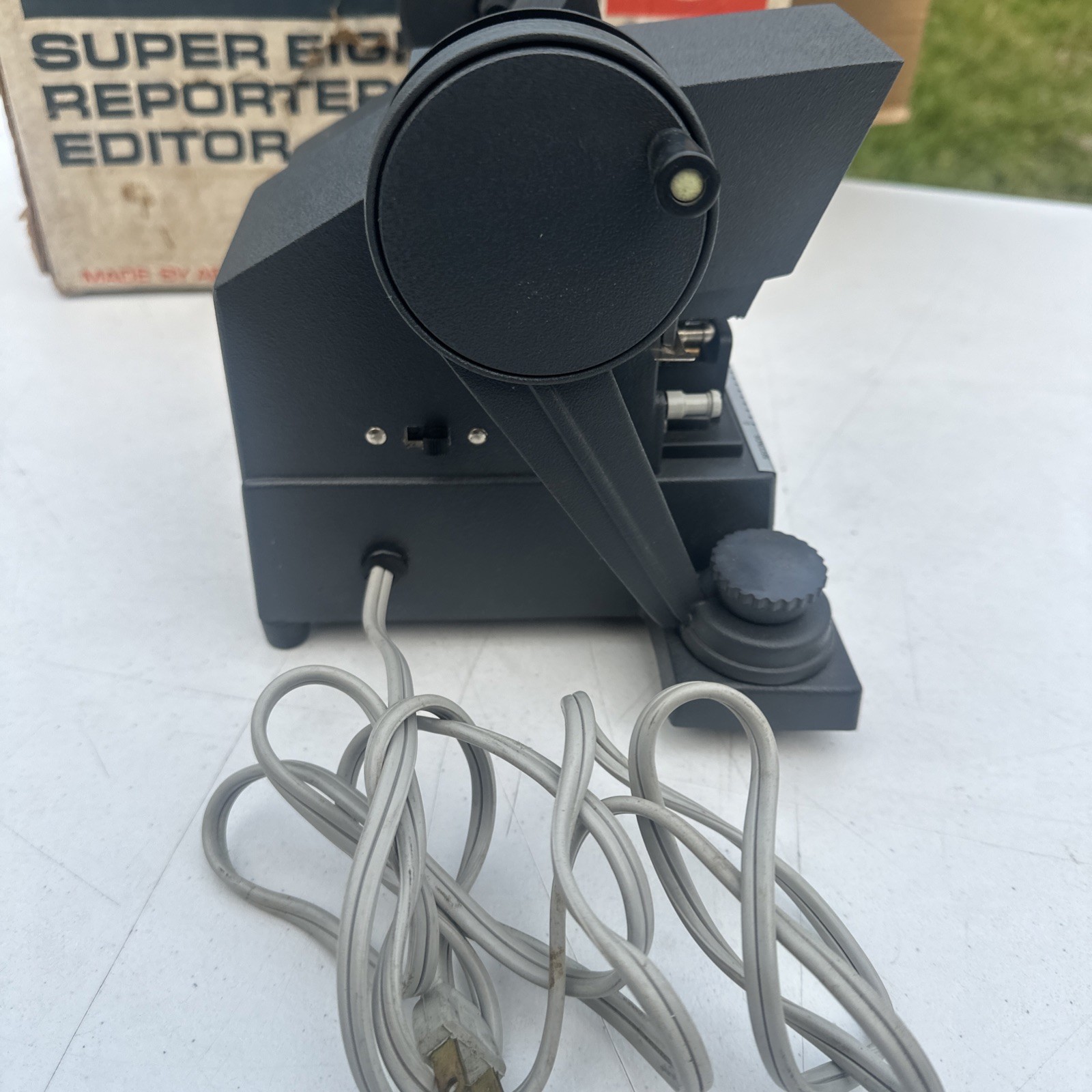 VTG Mansfield Super Eight Reporter Editor 2080 w/ Splicer Box WORKS Film Cinema