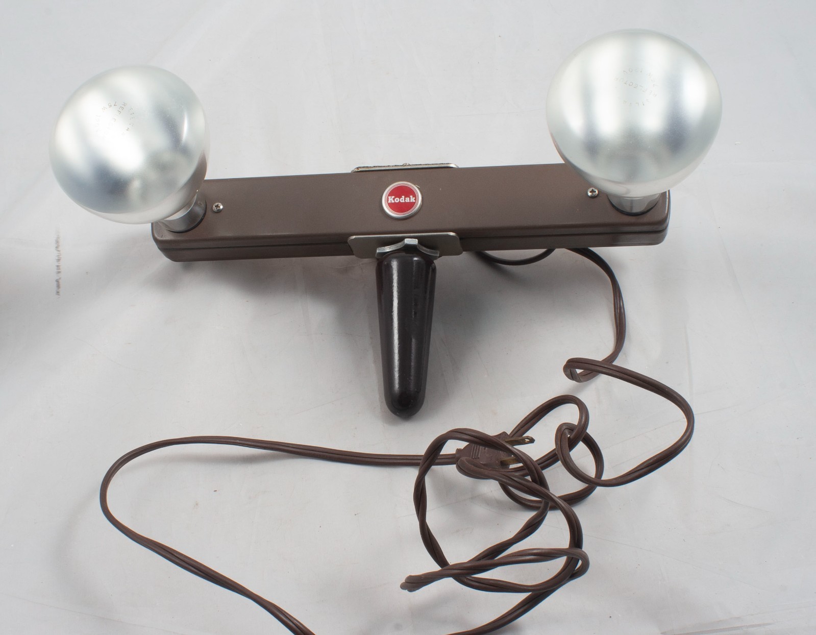 Kodak Brownie 2-Lamp Movie Light Model 1 Bulbs for Kodak Cameras WORKS