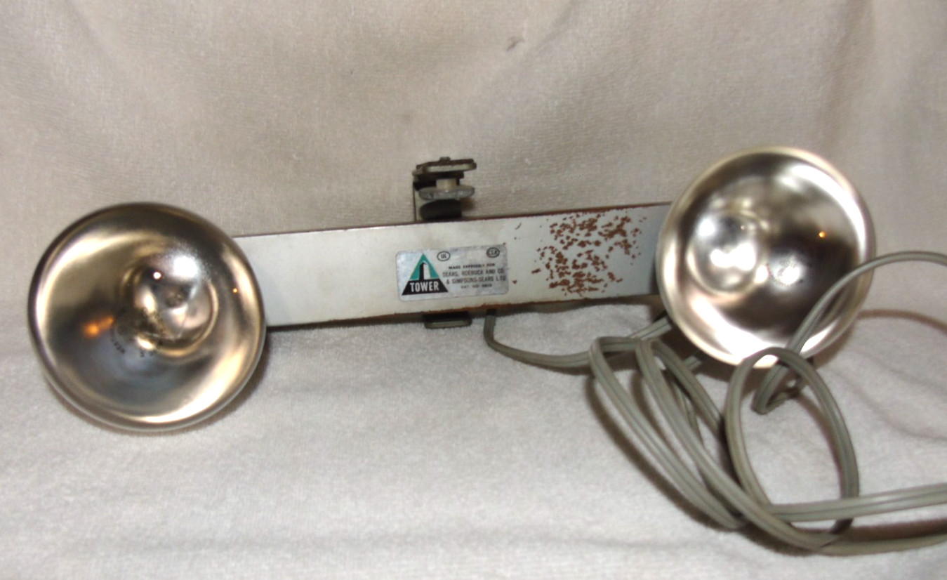 Vintage Tower Light Bar Sears, Roebuck And Co. & Simpson, Sears LTD Cat No 6612