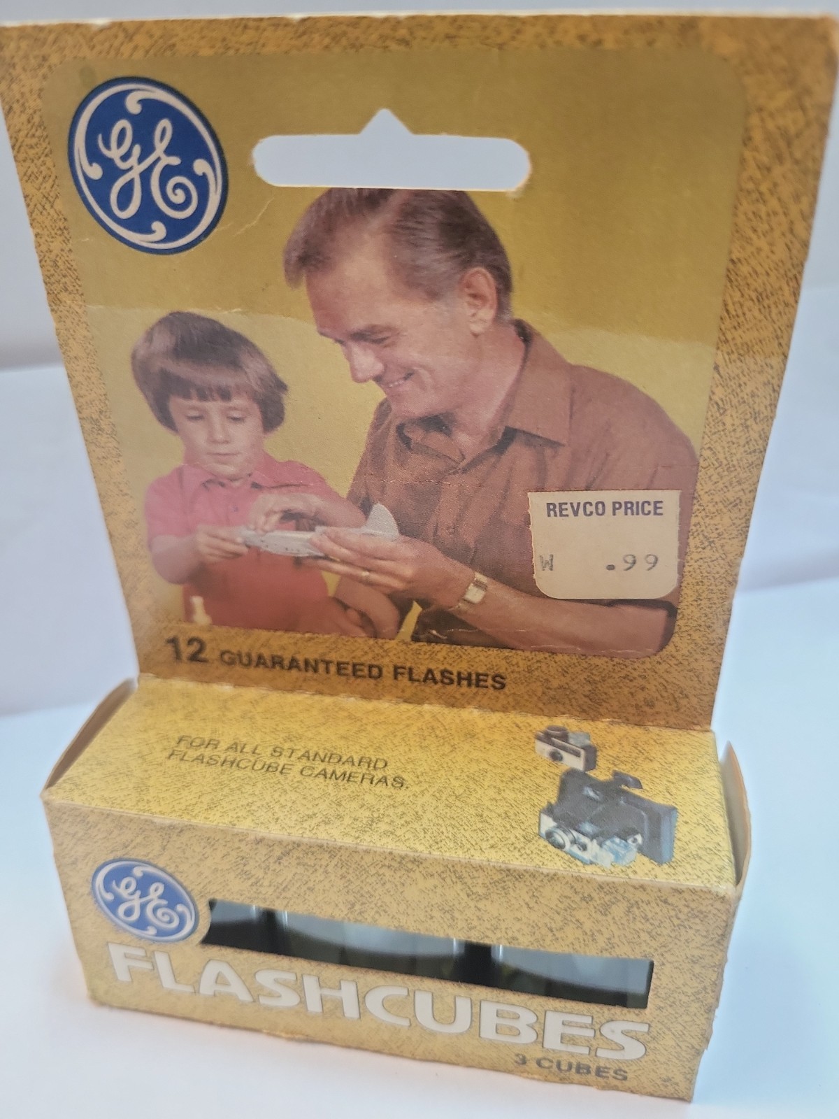 Vintage GE Flashcubes – Set Of 3 Cubes New in Orig Box!