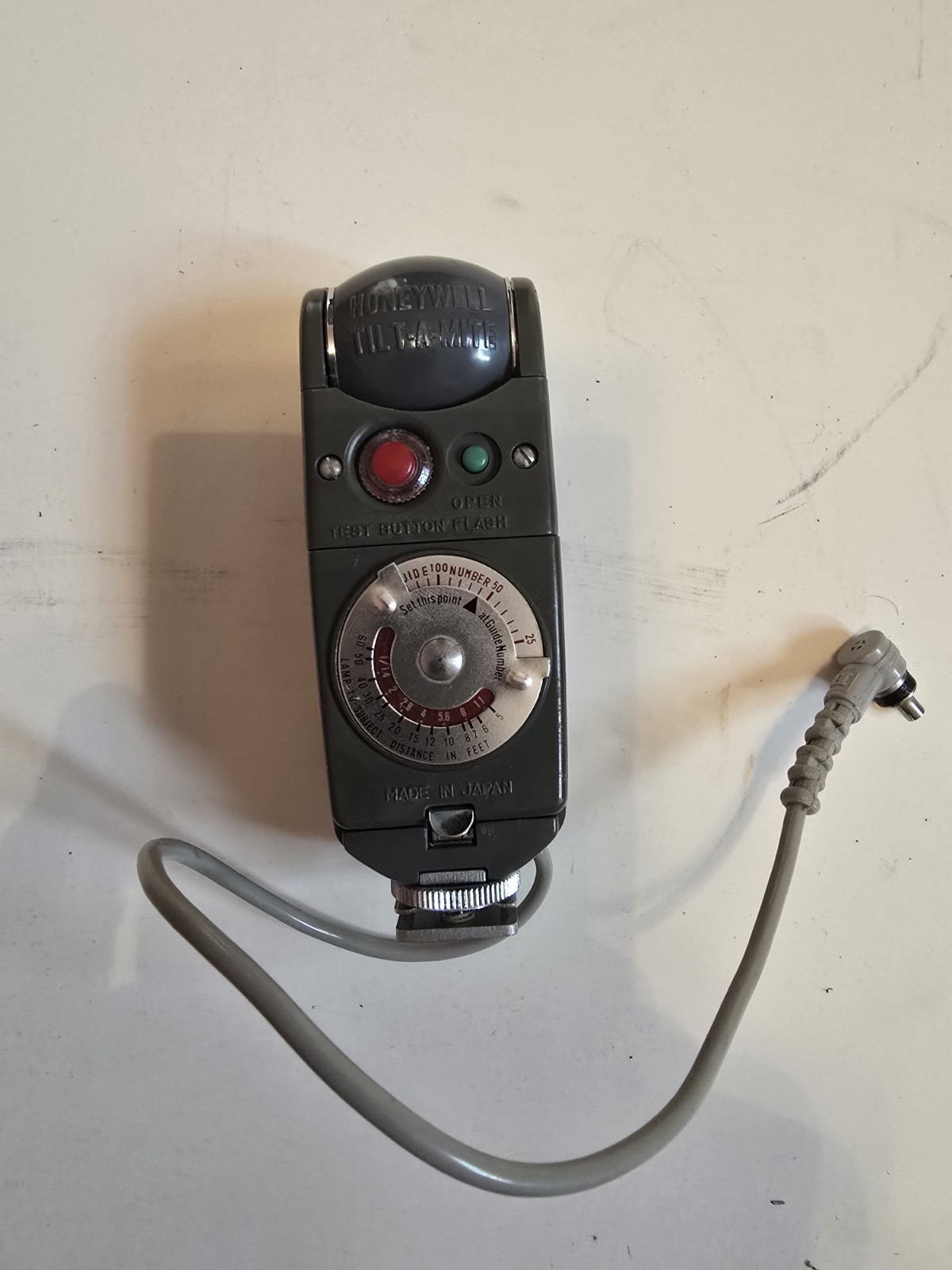 Vintage Camera Honeywell Tilt-A-Mite Flash Unit Great condition
