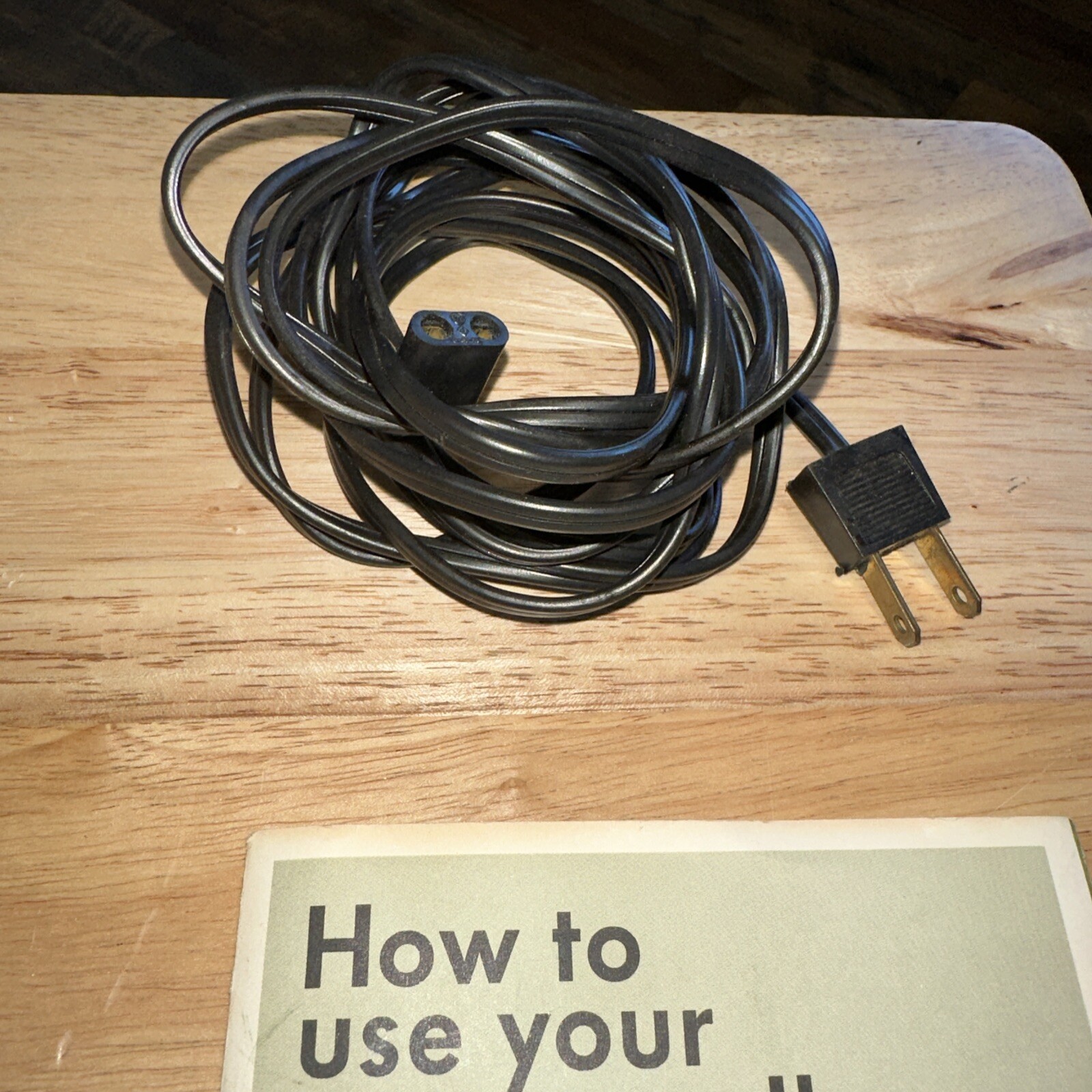 Honeywell Strobonar 400 Shoe Mount Flash with Sync Cord – Vintage UNTESTED