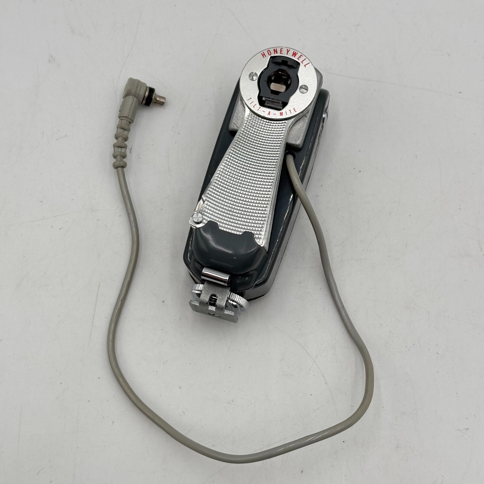 Honeywell Tilt-A-Mite Flash Unit Collapsible Fan Style Vintage Camera