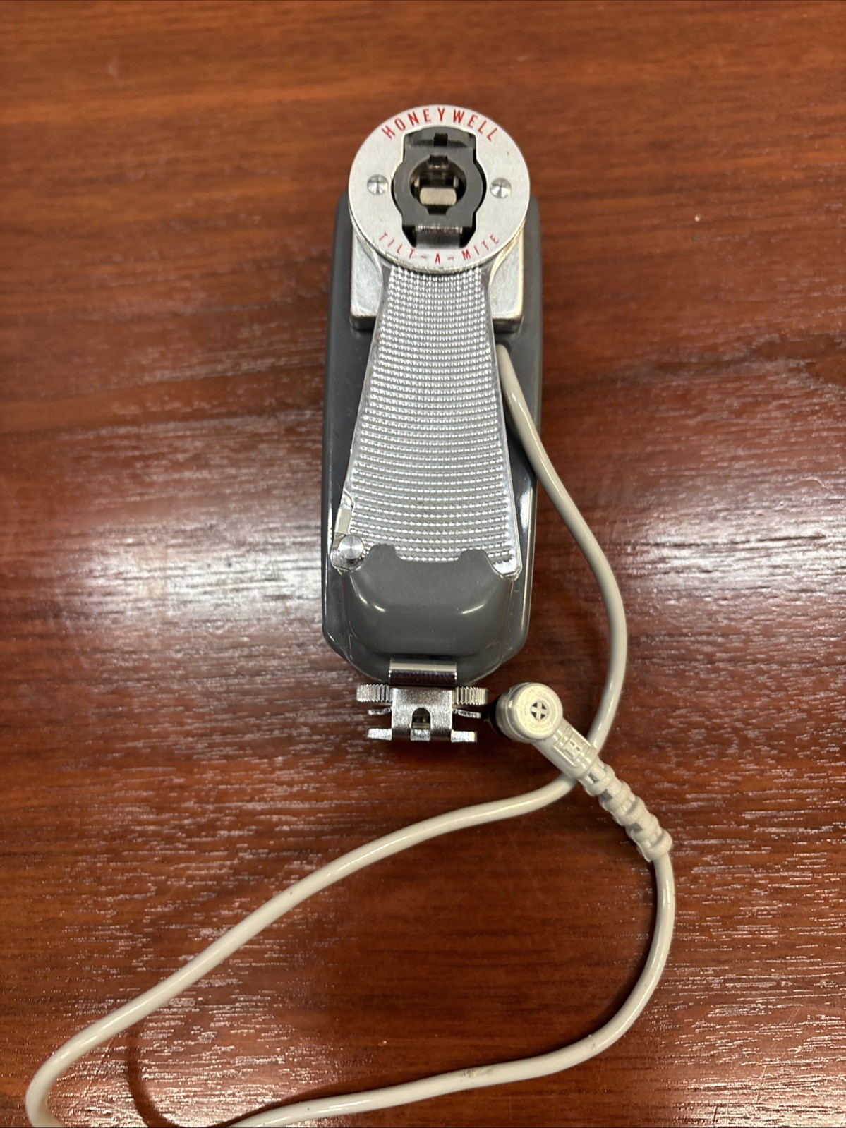Vintage Honeywell TILT-A-MITE Camera Flash Unit With Case