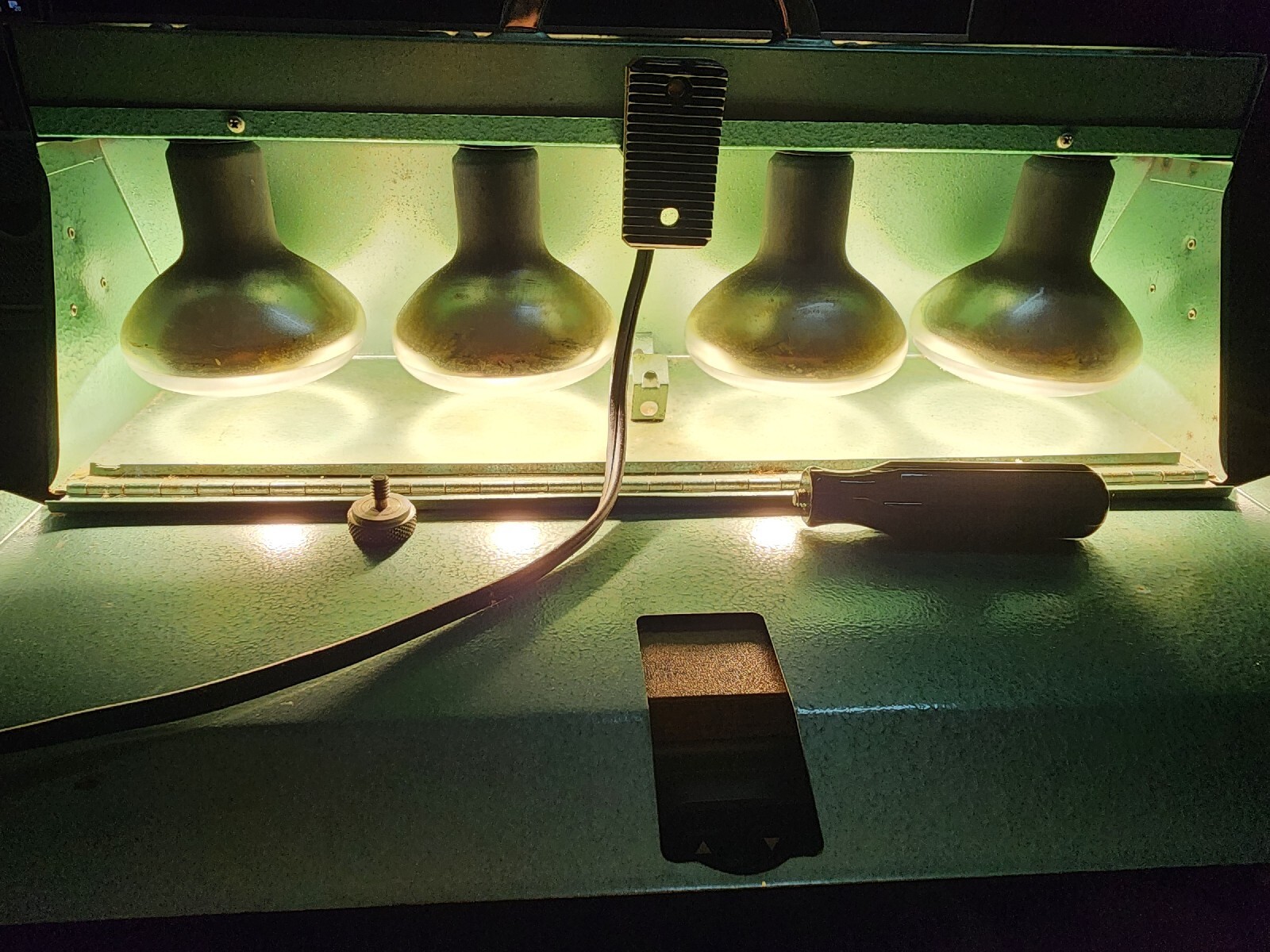 Vtg Mid Century V-PAK 4 Bulb Light Lite CPL Bar Photography w/ Box PM-4