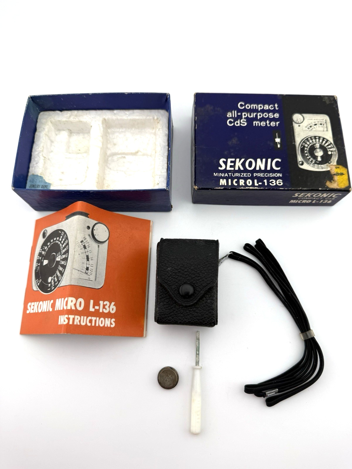 VINTAGE SEKONIC MICRO CLIP-ON LIGHT METER L-136 EXPOSURE METER ORIGINAL CASE/BOX