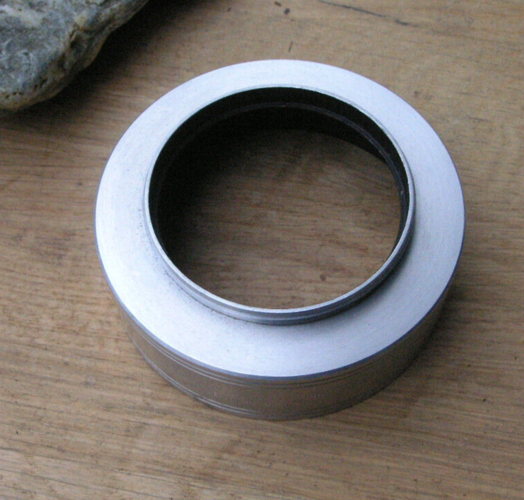 original Kodak UK series 7 VII screw in shade lens hood aluminium