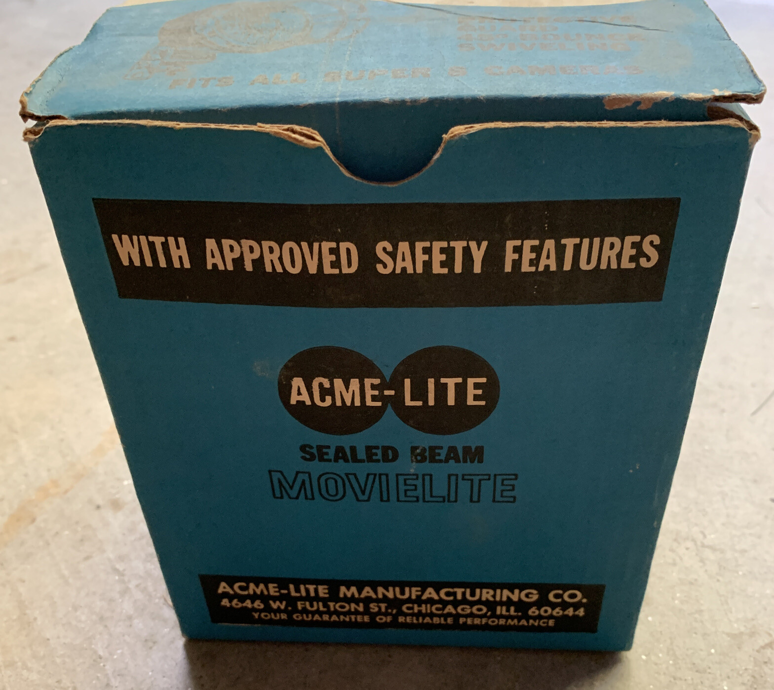 Vintage Acme Lite Sealed Beam Movielite Model Fits Super 8 Cameras 250 Watts