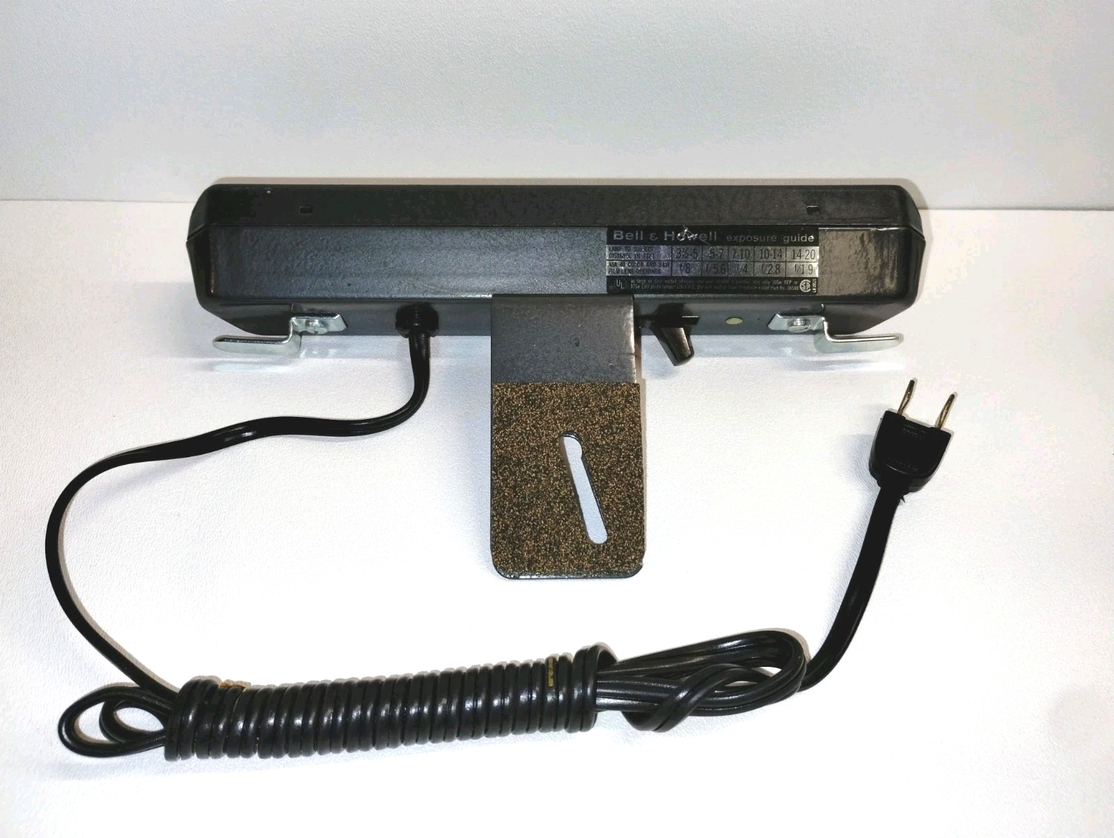 Bell & Howell 10″ Light Bar, Hammer Tone Dark Gray , Great Condition, Works.