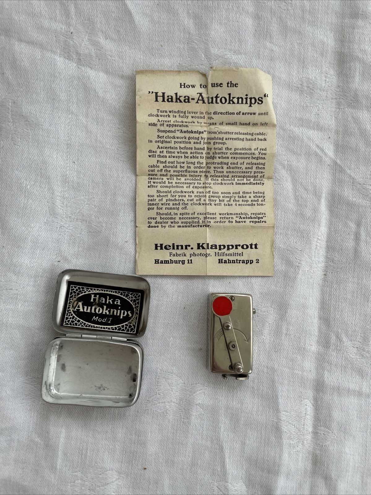 Vtg Mixed Lot Haka Autoknips Model I Germany/3Kodak Tins 1 Lens 2 Rolls READ